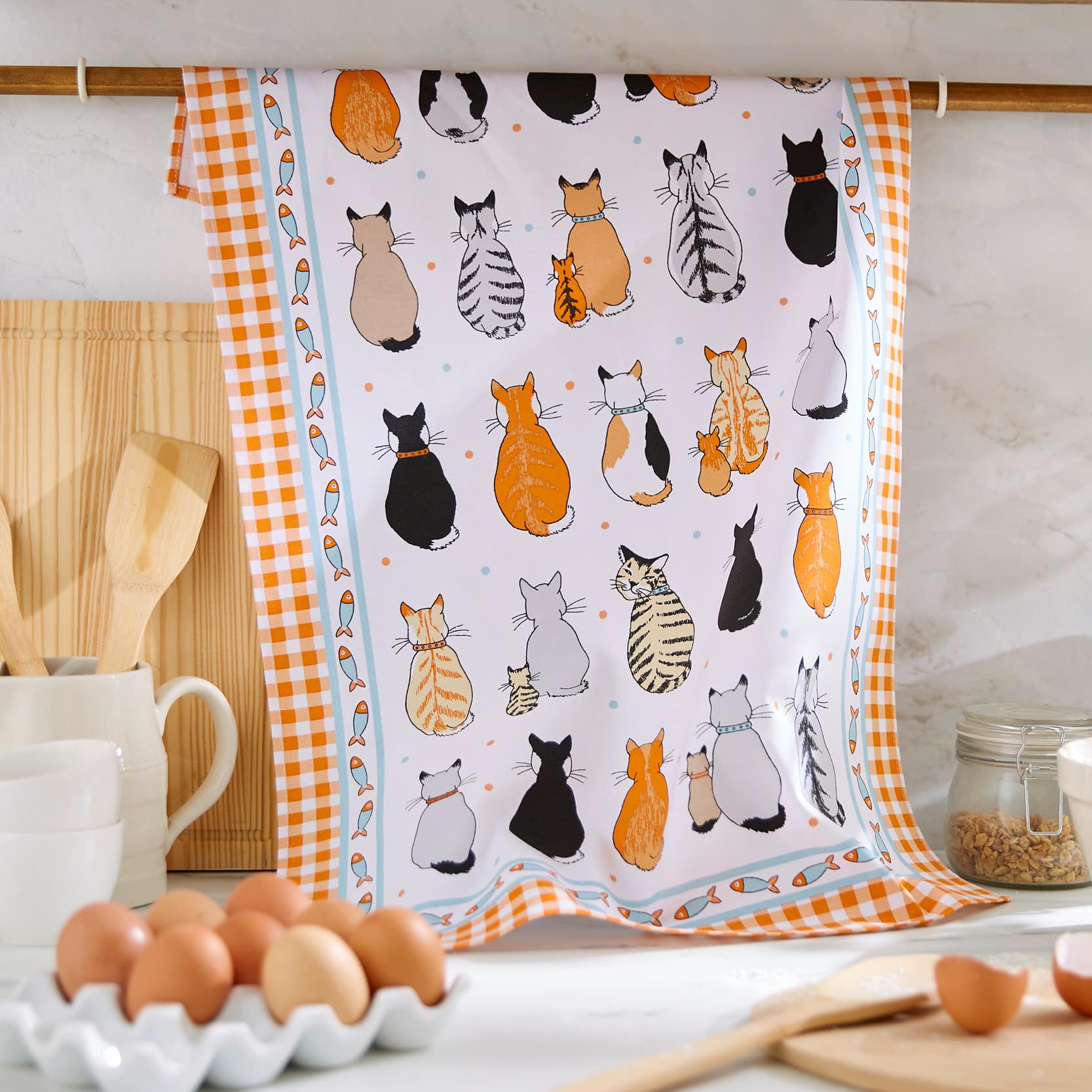 Ulster Weavers Cats In Waiting Tea Towel
